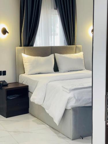 grandserve luxury apartments