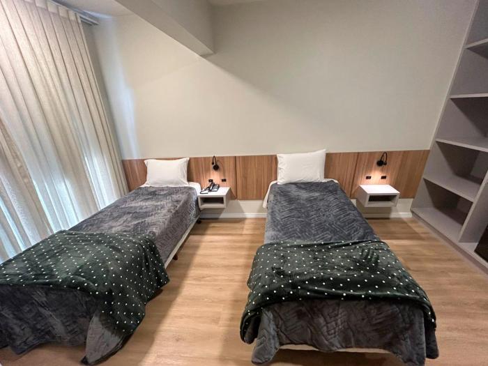 bon vivant hotel