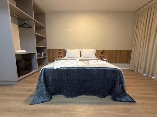 bon vivant hotel