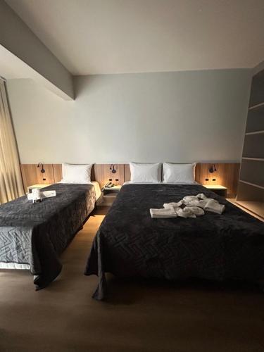 bon vivant hotel