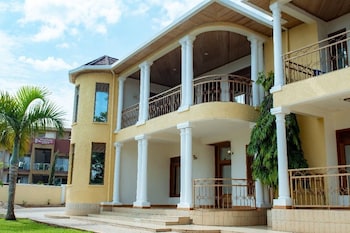 elegant villa apart