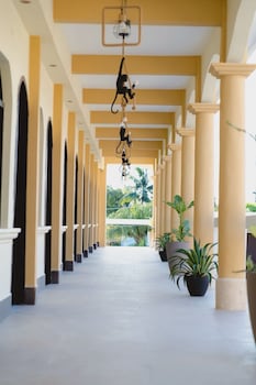 Hotel & Brunch Lirio De Los Valles,,3 star