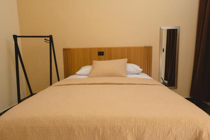 hotel and brunch lirio de los valles