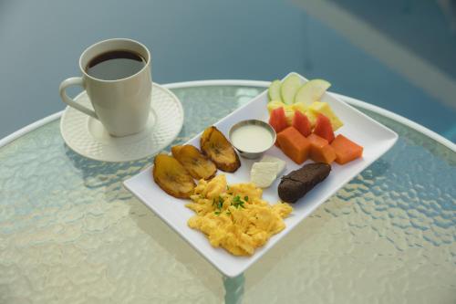 hotel and brunch lirio de los valles