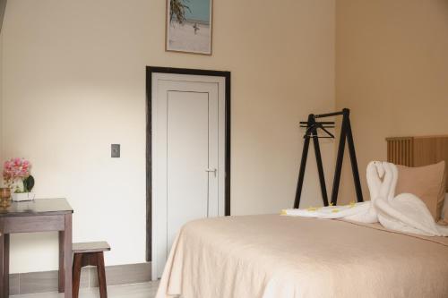 hotel and brunch lirio de los valles