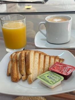 Mayasol Hotel,,3 star