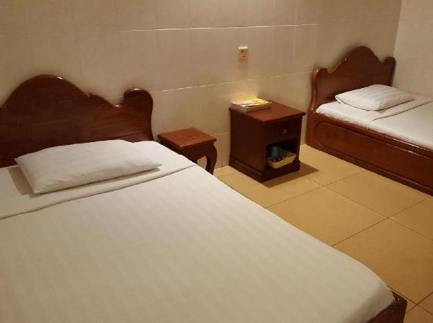 lucky 2 guesthouse