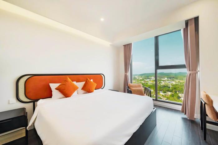 anna hotel free ticket cable car and hon thom water park