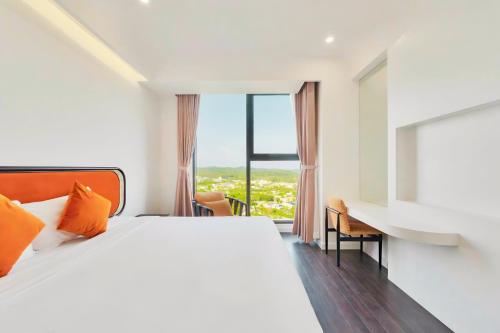anna hotel free ticket cable car and hon thom water park