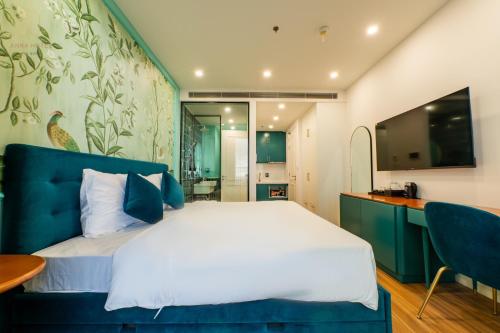 anna hotel free ticket cable car and hon thom water park