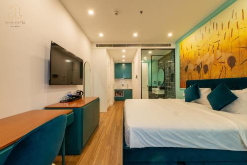 anna hotel free ticket cable car and hon thom water park