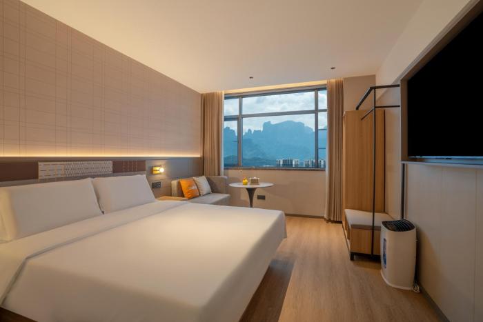 zhangjiajie homeinn plus hotel