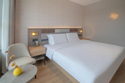zhangjiajie homeinn plus hotel