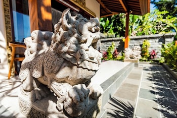 ellena hilltop resort ubud by dhananjaya hospitality