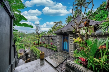 ellena hilltop resort ubud by dhananjaya hospitality