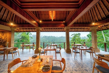ellena hilltop resort ubud by dhananjaya hospitality