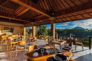 ellena hilltop resort ubud by dhananjaya hospitality
