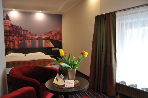 hotel atrium
