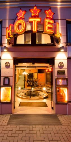 hotel atrium