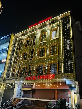 hotel 19 west