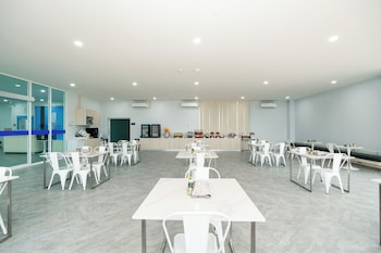 One Budget Hotel Chiangrai Maesai Payang,,3 star