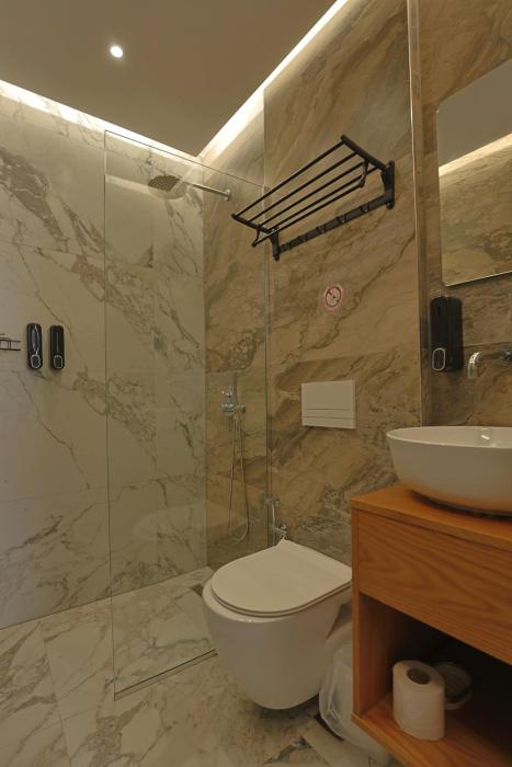 ilio boutique swim up rooms