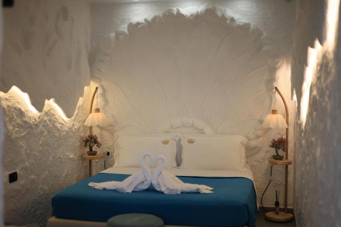ilio boutique swim up rooms