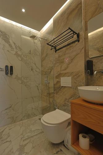 ilio boutique swim up rooms