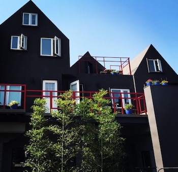 Ihouse Chinchin,Hongdae>>Seoul,2 star