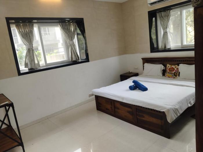 mansarovar bungalows