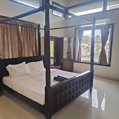 mansarovar bungalows