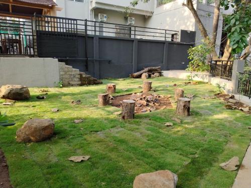 mansarovar bungalows