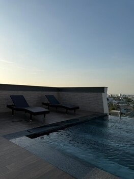 purejoy hotel city center phu quoc