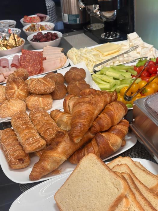 aslan gold hotel