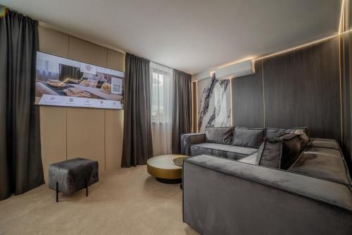 aslan gold hotel