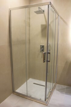 khatai royal hotel