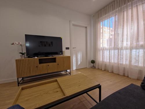 apartamentos picasso by gaiarooms