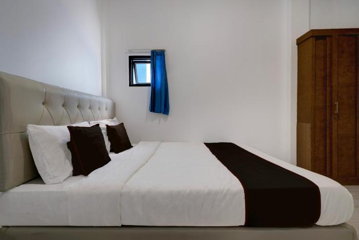 hotel o 94843 syariah hj lilis sukabumi