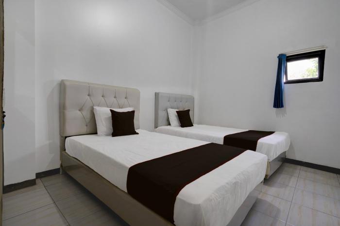 hotel o 94843 syariah hj lilis sukabumi