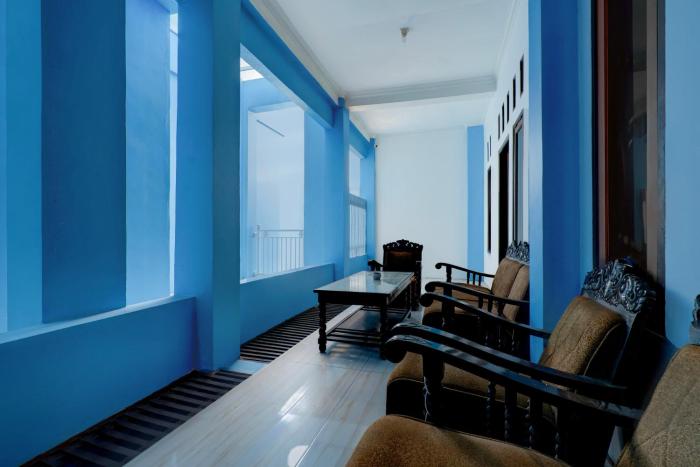 hotel o 94843 syariah hj lilis sukabumi