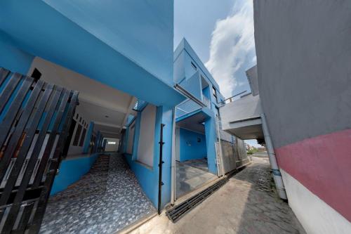 hotel o 94843 syariah hj lilis sukabumi