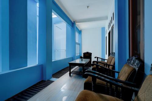 hotel o 94843 syariah hj lilis sukabumi