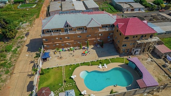 eden palace