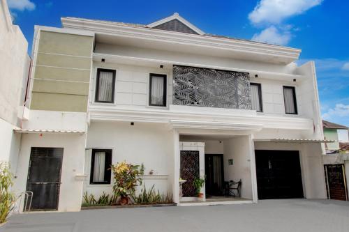 hotel o rumah daun guesthouse jogja