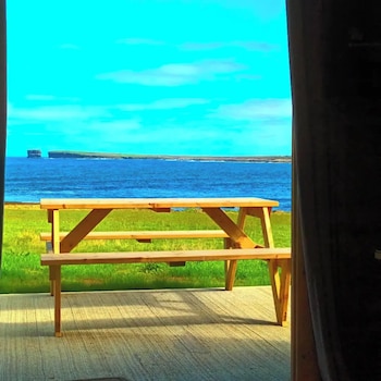 Ceide Glamping,,3 star