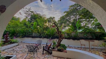 garden hotel