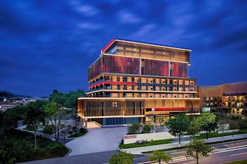 Hilton Garden Inn Guangzhou Tianhe Fenghuang,,4 star