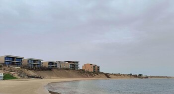 Punta Peninsula,,2 star