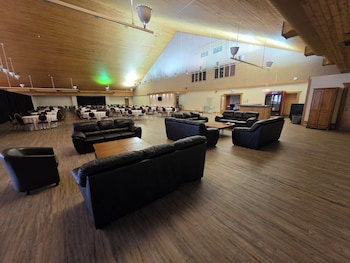 hotel lac carling