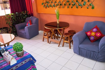 Hostal Keros Inn,,2 star